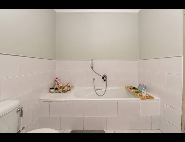 2 BEDROOM APARTMENT TO LET IN WOODSTOCK